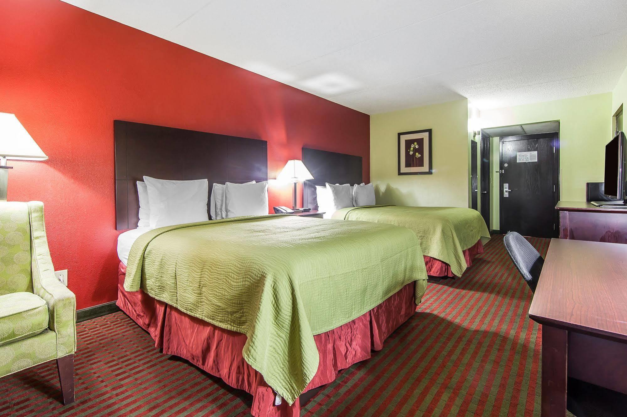 Quality Inn West I - 75 Суитуотер Экстерьер фото