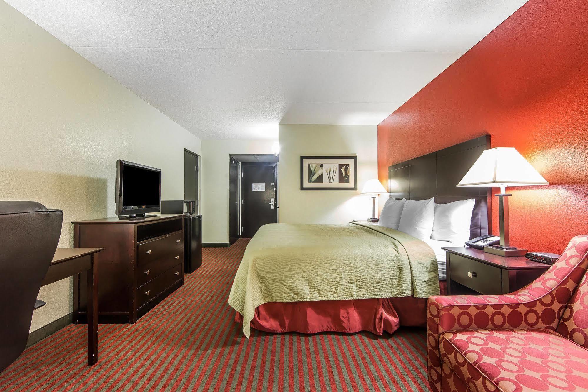 Quality Inn West I - 75 Суитуотер Экстерьер фото