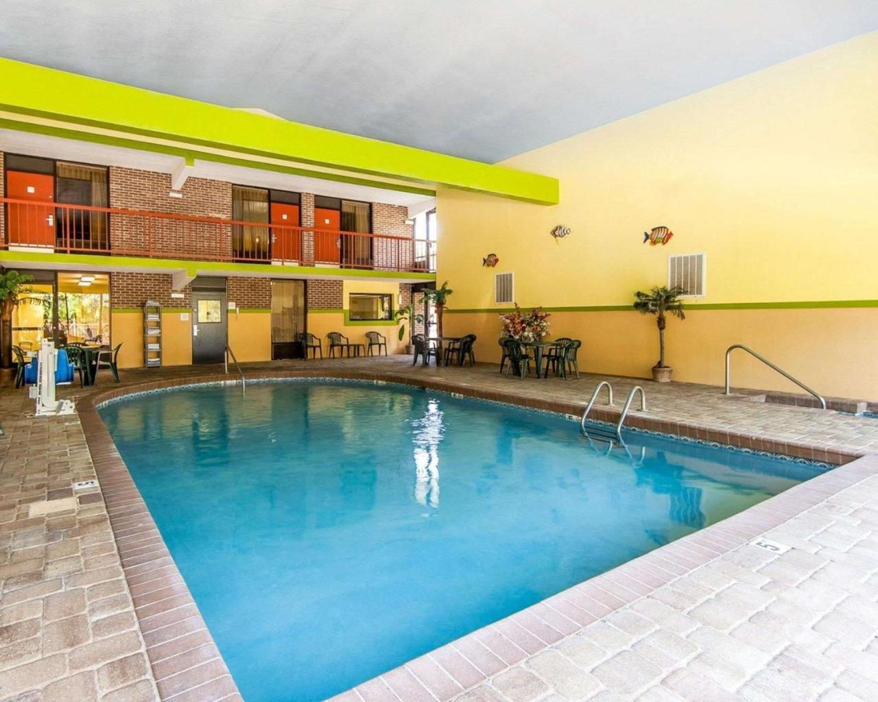 Quality Inn West I - 75 Суитуотер Экстерьер фото