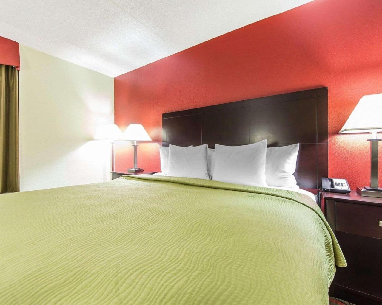 Quality Inn West I - 75 Суитуотер Экстерьер фото